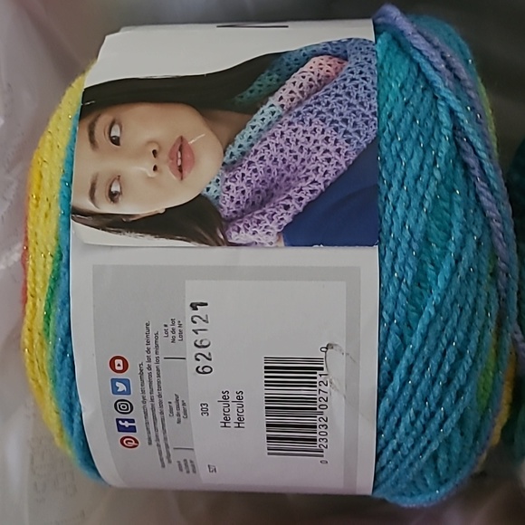 Mandala Sparkle Mandala Lion Brand Yarn Lot Hercules Liger New knitting crochet! - Picture 3 of 8